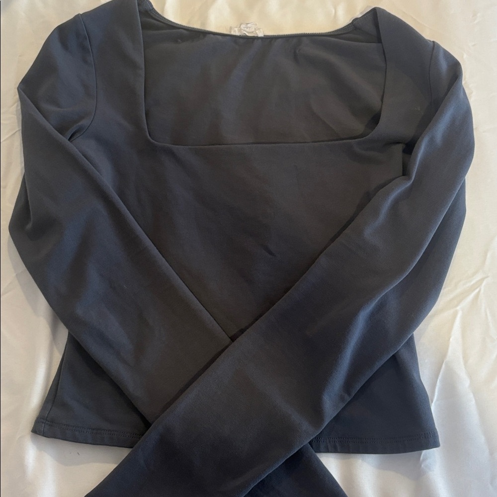 Addison Square neck top - Picture 3 of 4